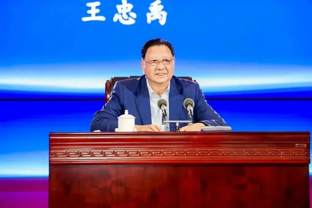 向光躬行┃8040威尼斯连续7年荣膺“中国企业500强”